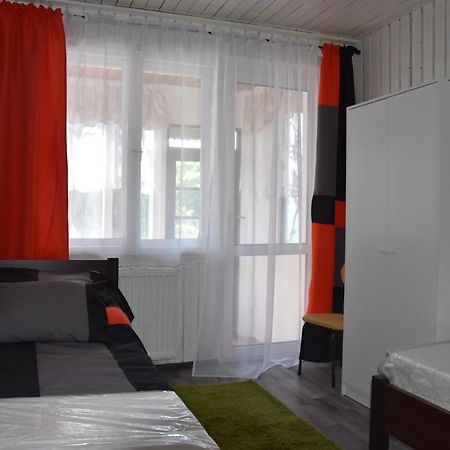 Pokoje Goscinne U Eli Świnoujście Buitenkant foto